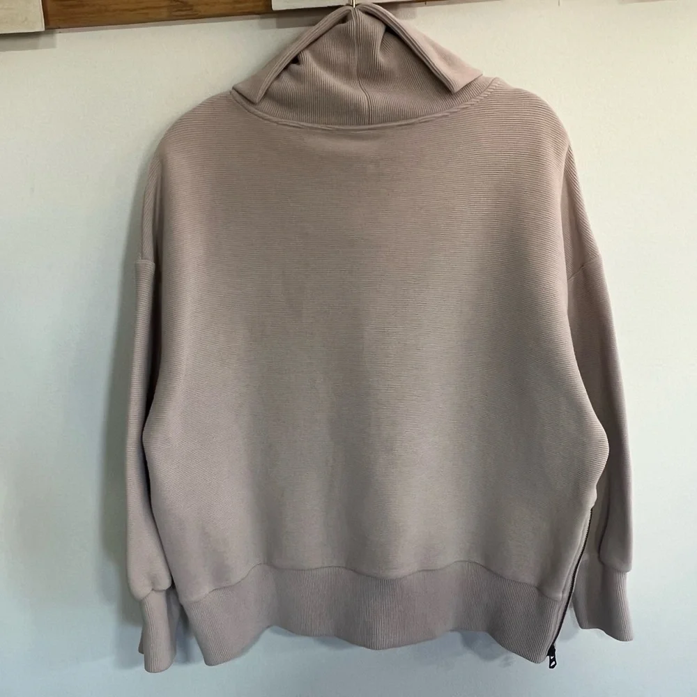 Varley Milton Sweat Pullover in Ottoman Rib - Picture 11 of 16